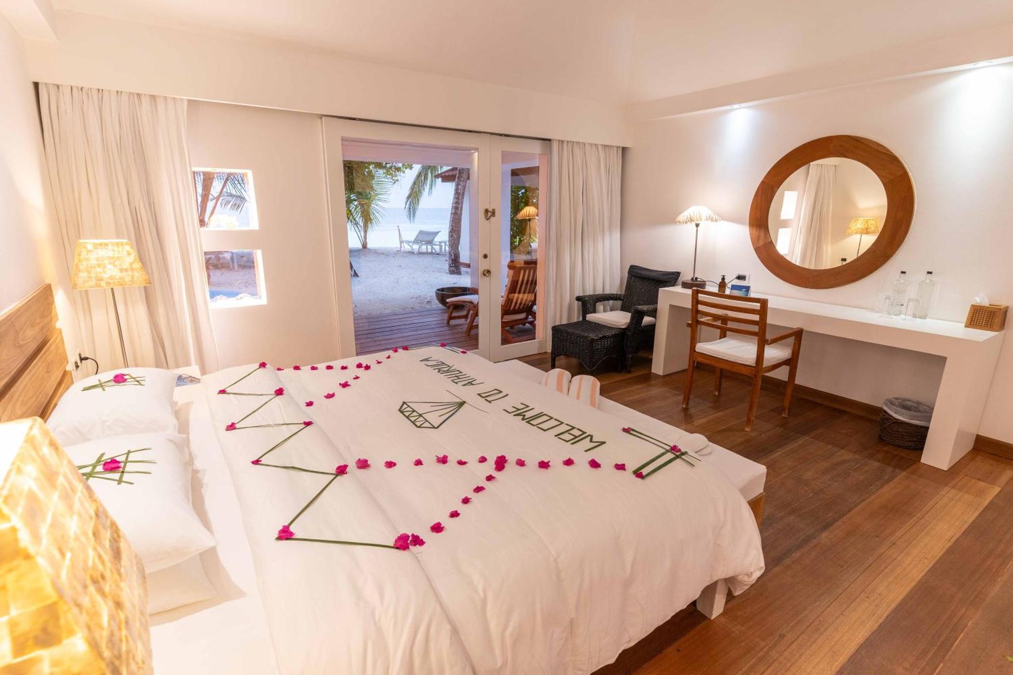 Diamonds Athuruga Maldives Resort & Spa Zewnętrze zdjęcie